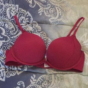 Maroon bra